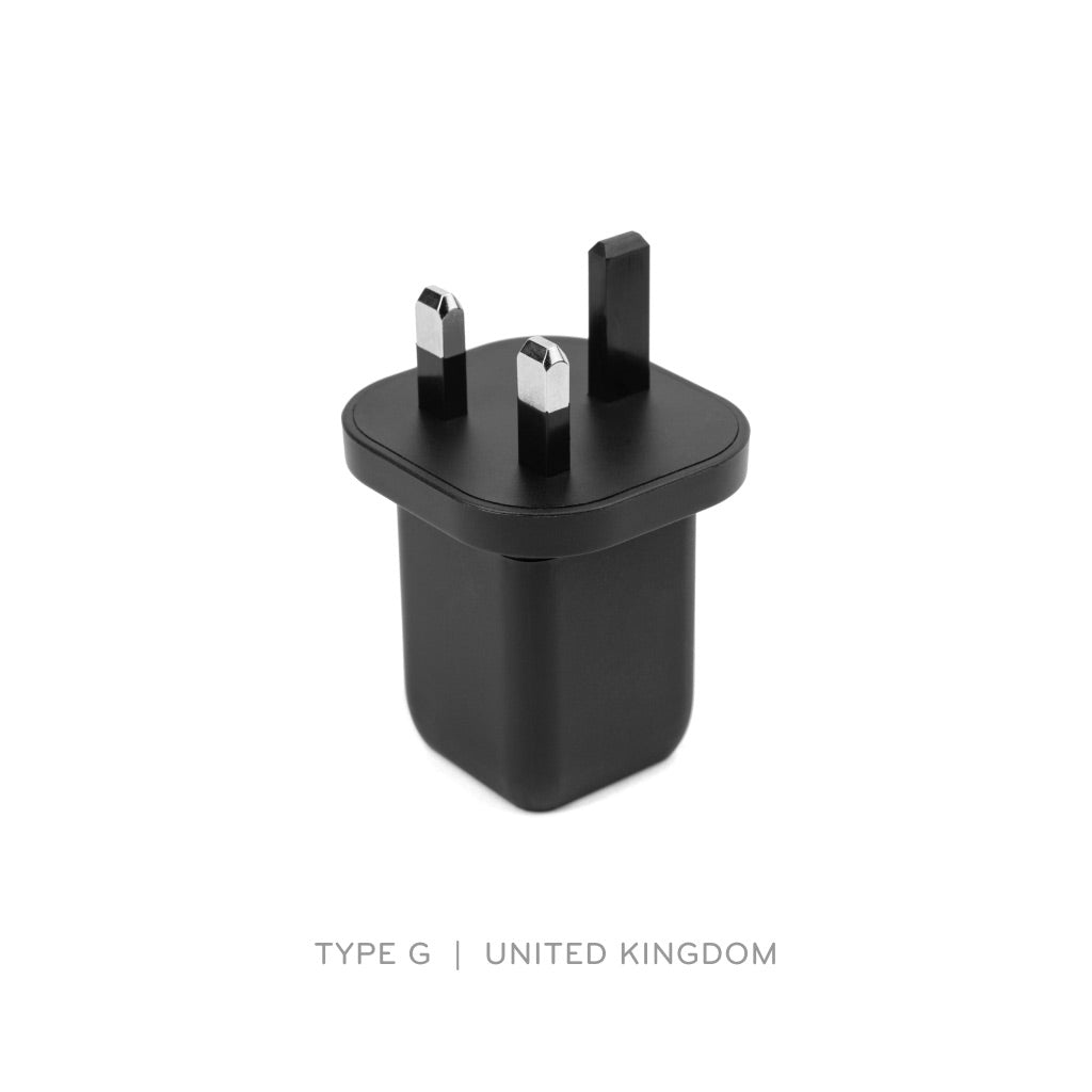 (image), Top view of a Type G USB C black wall power adapter, M-WPA-UK-1